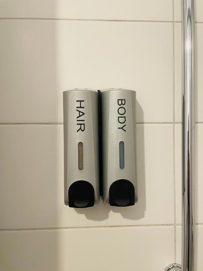 Zentrale Wohnung Direkt Am Hauptbahnhof - Bismarck Düsseldorf Kültér fotó