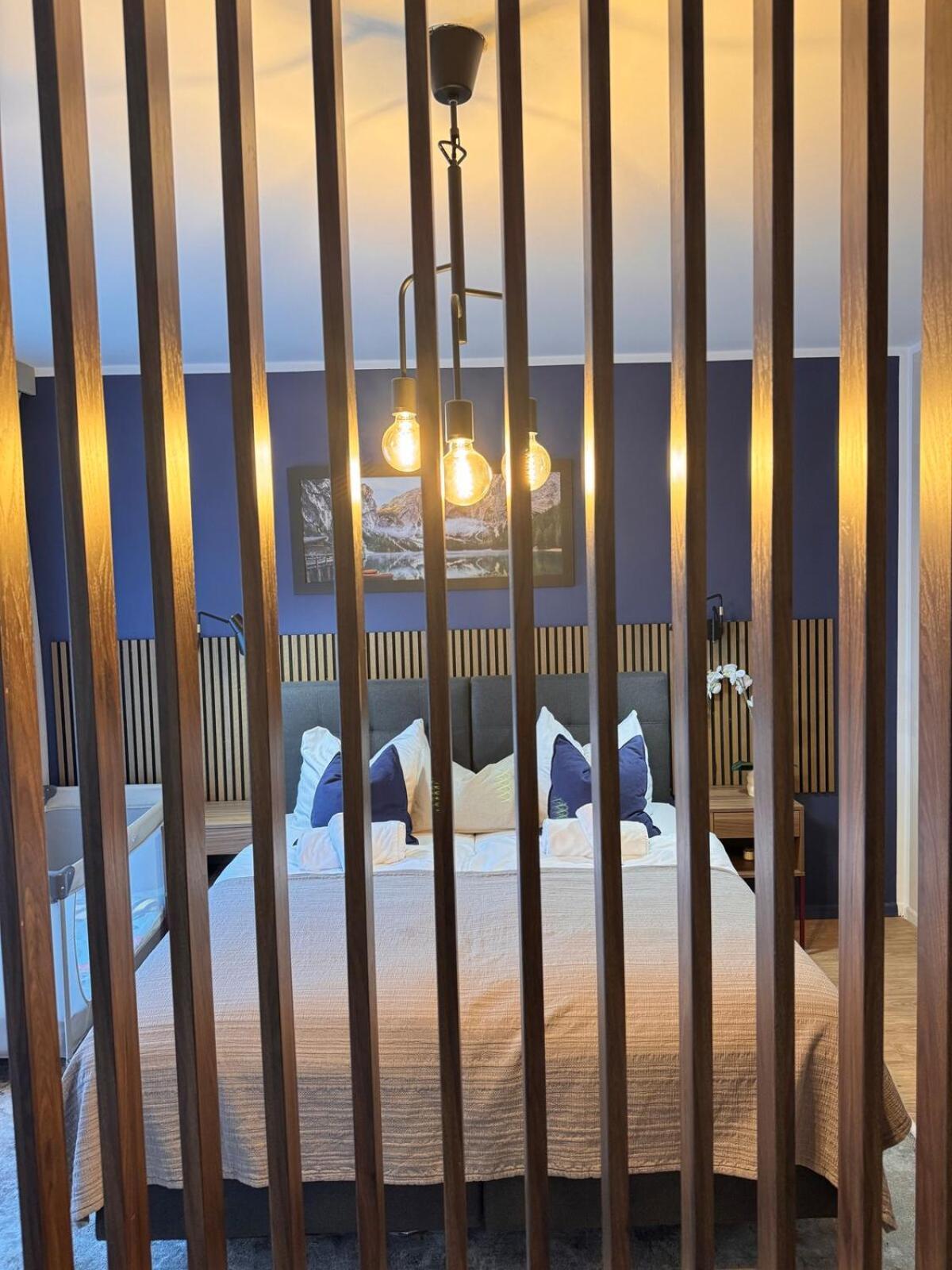 Zentrale Wohnung Direkt Am Hauptbahnhof - Bismarck Düsseldorf Kültér fotó