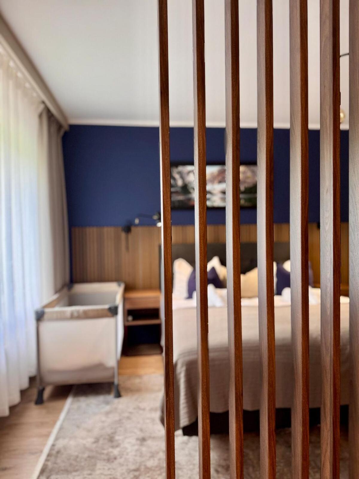 Zentrale Wohnung Direkt Am Hauptbahnhof - Bismarck Düsseldorf Kültér fotó